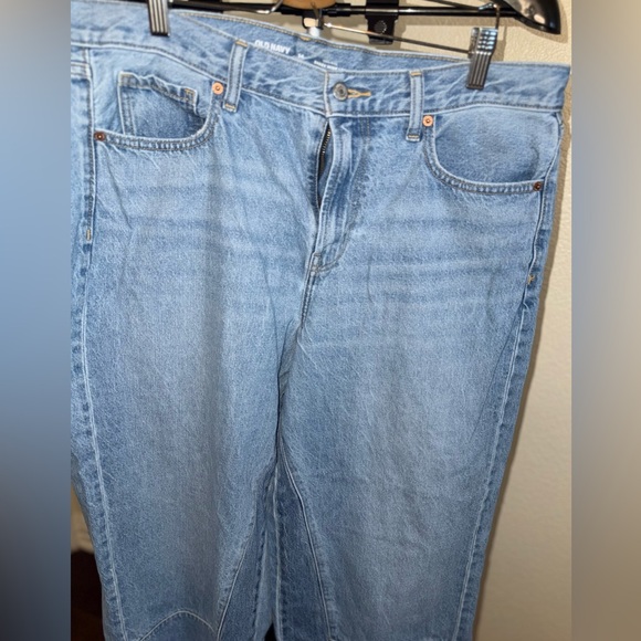 Old Navy Light Blue Flare Jeans with Raw Hem - Picture 2 of 6